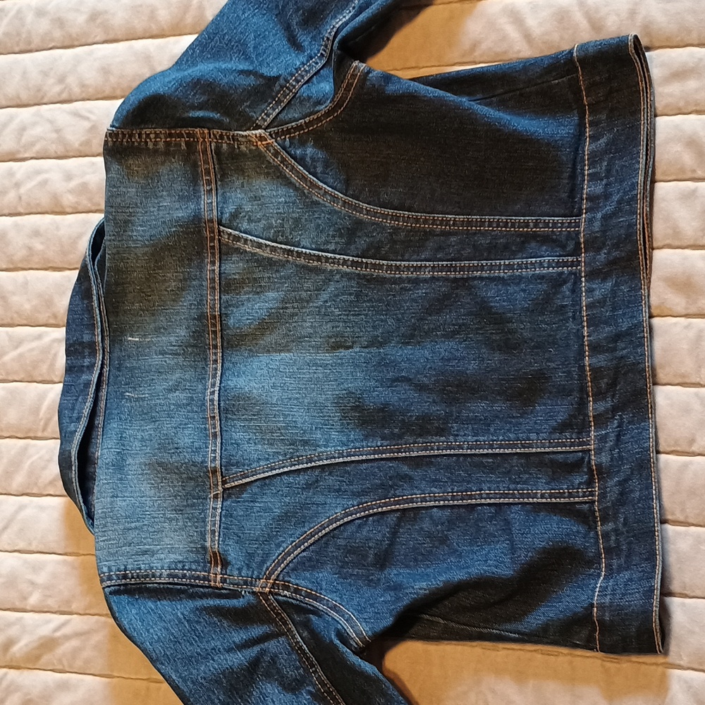 Excellent LEI Jean Jacket: Size Small - Picture 4 of 5